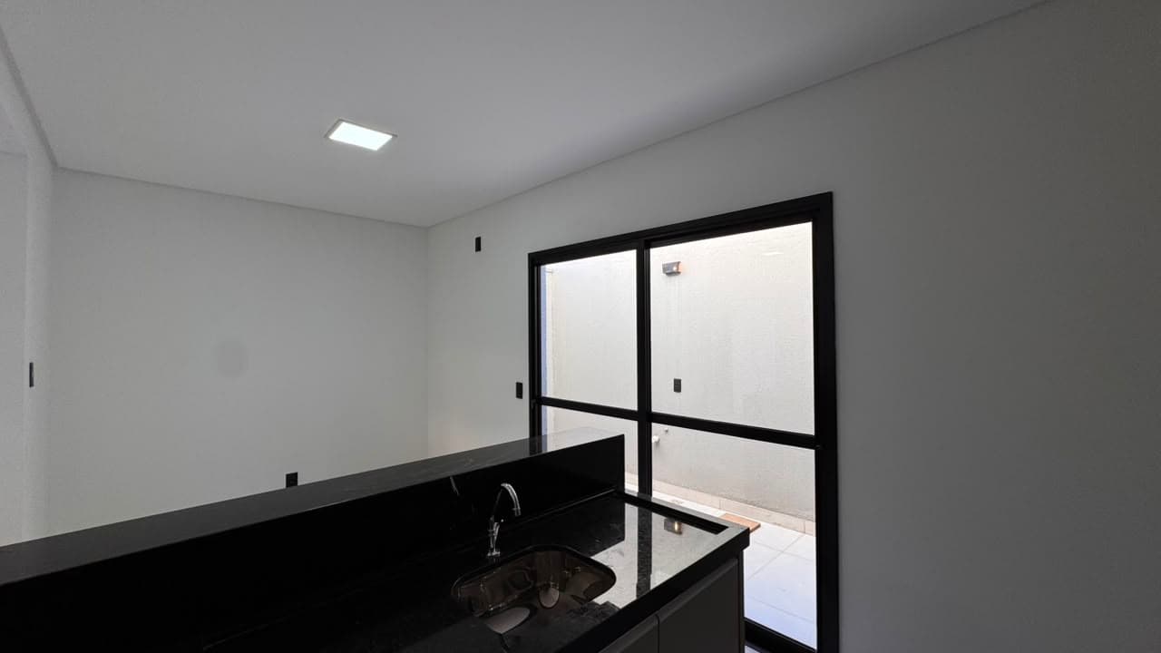 SOBRADO NOVO NO CENTRO DE CASCAVEL - Foto 11